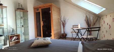 Location : autre Location : autre