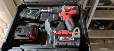 Location : perceuse Location : perceuse