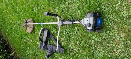 Location : debroussailleuse Location : debroussailleuse