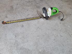 Location : taille haie Location : taille haie