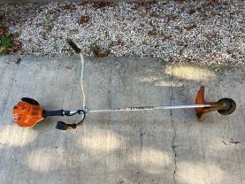 Location : debroussailleuse Location : debroussailleuse