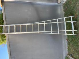 Location : echelle Location : echelle