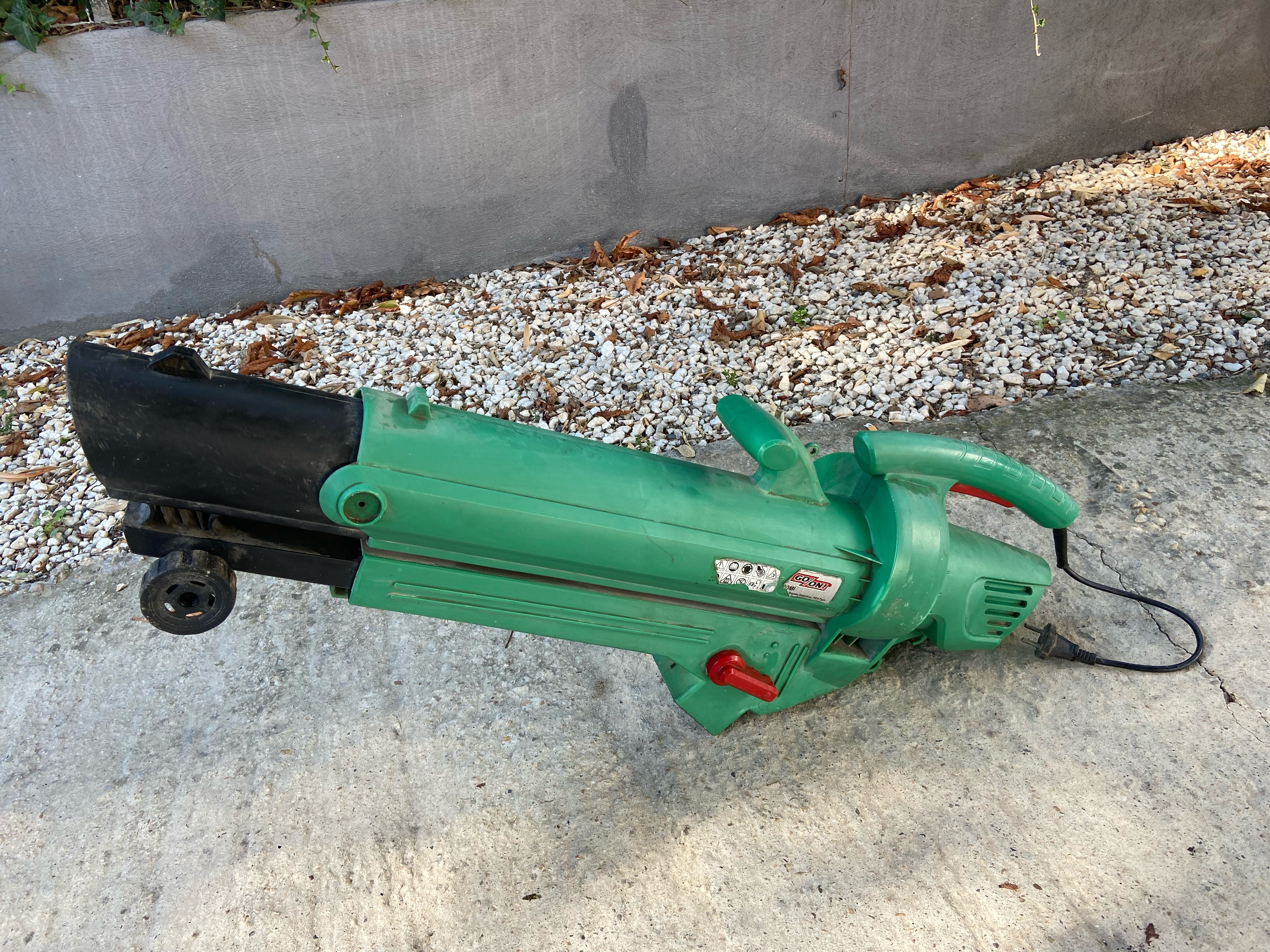 Location aspirateur souffleur 30 entre particuliers