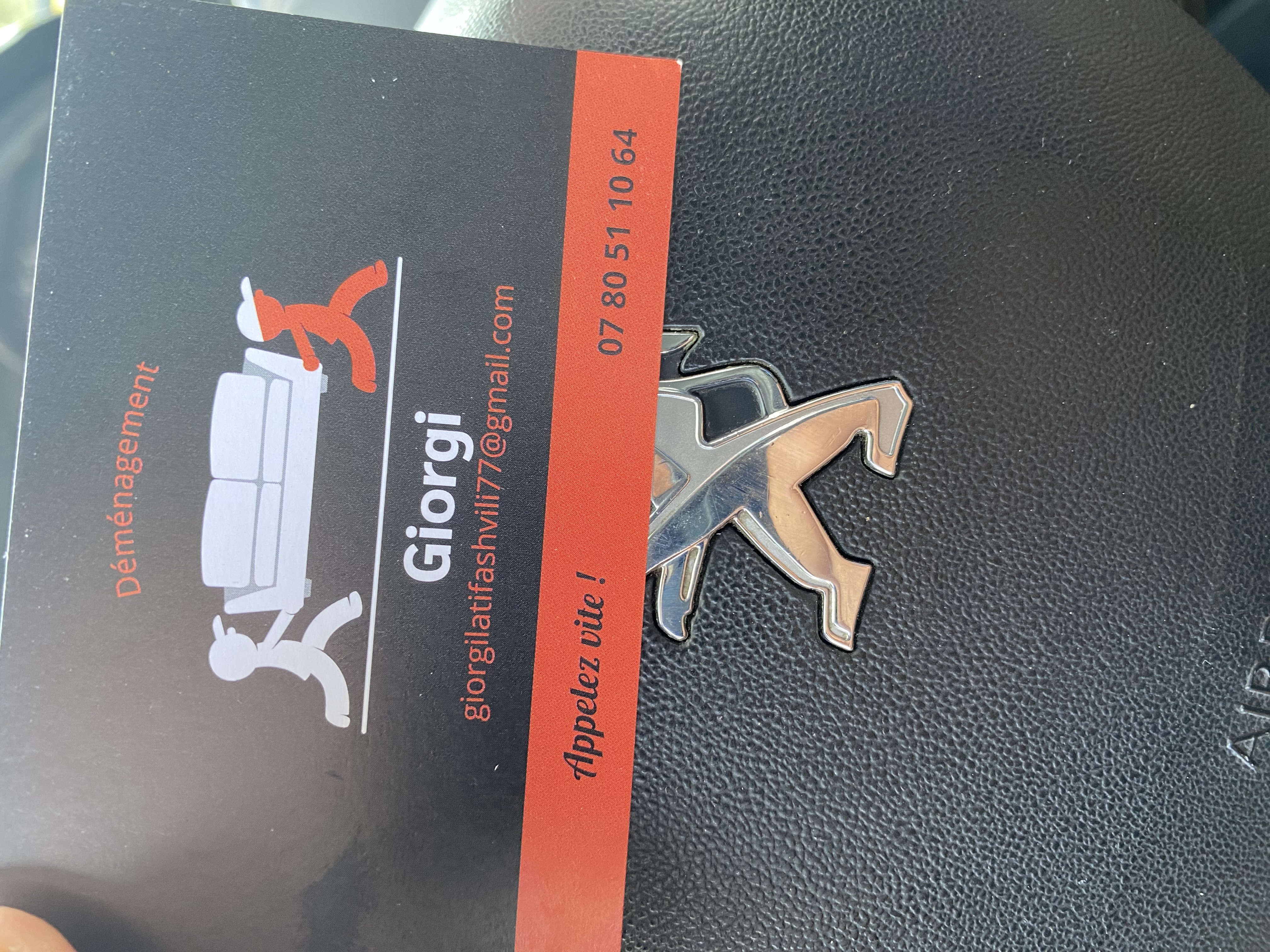 Service avec camion 13 entre particuliers