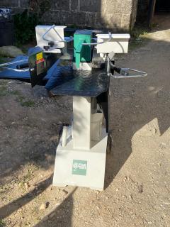 Location : fendeur de buches Location : fendeur de buches