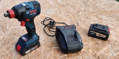 Location : visseuse Location : visseuse