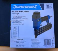 Location : cloueuse Location : cloueuse