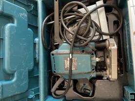 Location : defonceuse Location : defonceuse