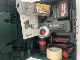 Location : perforateur Location : perforateur