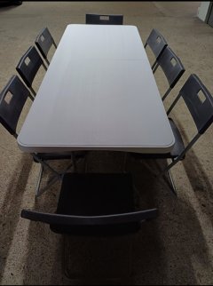 Location : table de reception Location : table de reception