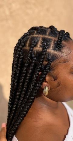 Service : tresses africaines Service : tresses africaines