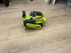 Location : ponceuse Location : ponceuse