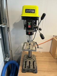 Location : perceuse Location : perceuse