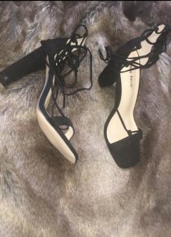 Louer ces chaussures