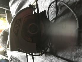 Location : scie circulaire Location : scie circulaire