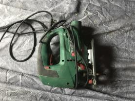 Location : scie sauteuse Location : scie sauteuse