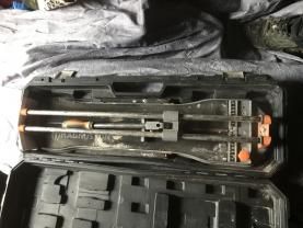 Location : carrelette Location : carrelette