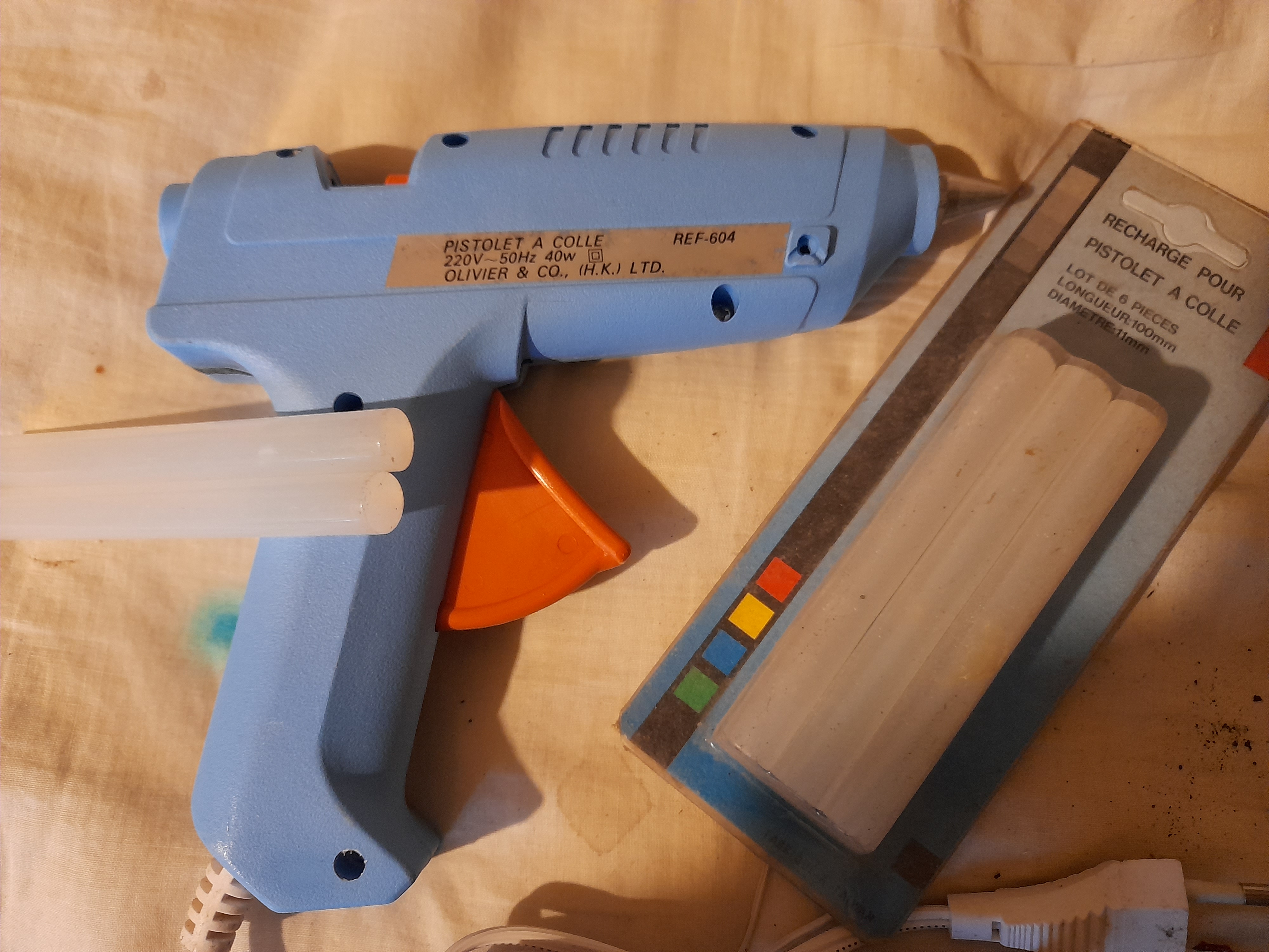 Location pistolet a colle 26 entre particuliers