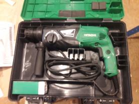 Location : perforateur Location : perforateur