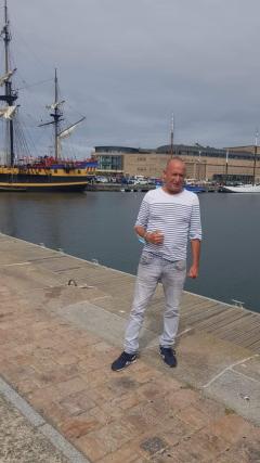 Demander ce carreleur