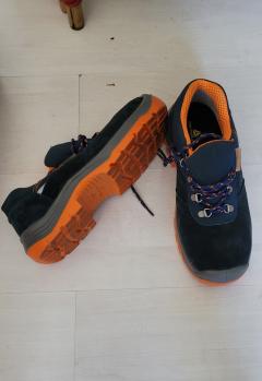 Louer ces chaussures