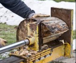 Service : coupe de bois Service : coupe de bois