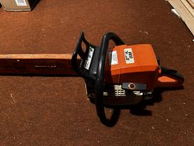 Location : tronconneuse Location : tronconneuse