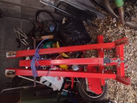 Location : autre Location : autre