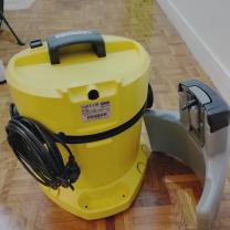 Location : shampouineuse Location : shampouineuse