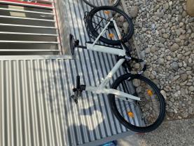 Location : velos Location : velos