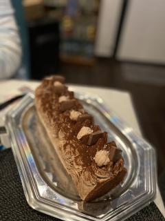 Service : chef cuisinier Service : chef cuisinier