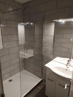 Service : multi services Service : multi services