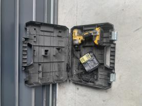 Location : visseuse Location : visseuse