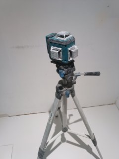 Location : niveau laser Location : niveau laser