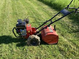 Location : motobineuse Location : motobineuse