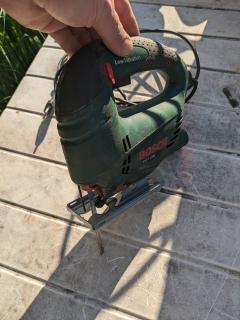 Location : scie sauteuse Location : scie sauteuse