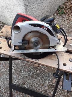 Location : scie circulaire Location : scie circulaire