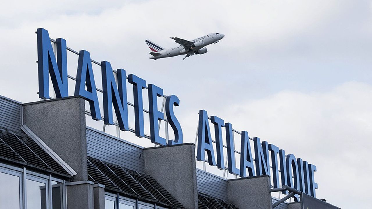 Location parking proche aeroport 44 entre particuliers
