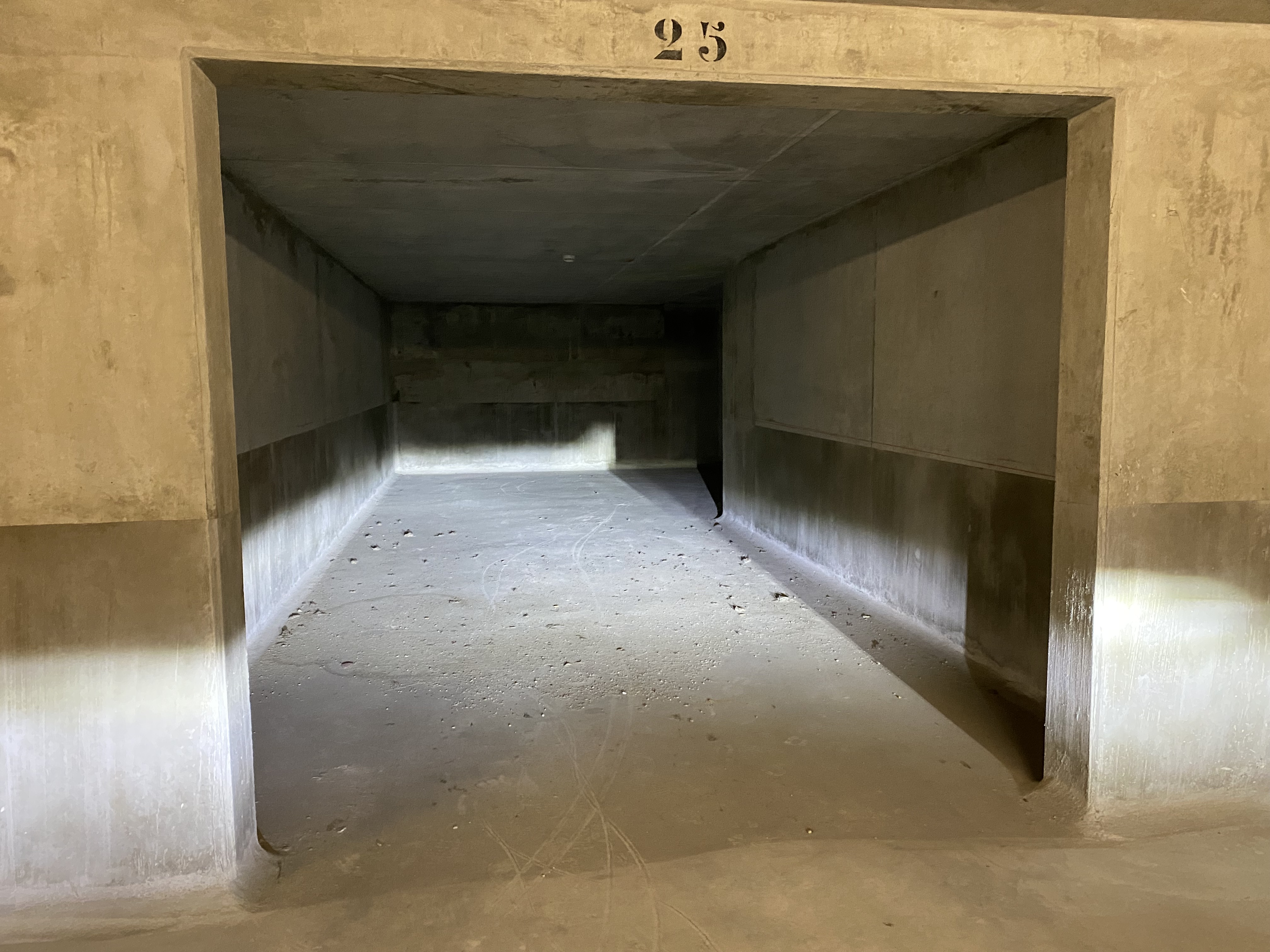Location parking dans residence 01 entre particuliers