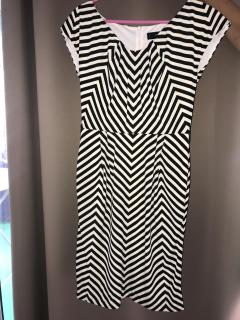 Location : robe Location : robe