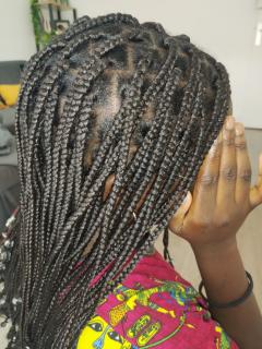 Service : tresses africaines Service : tresses africaines