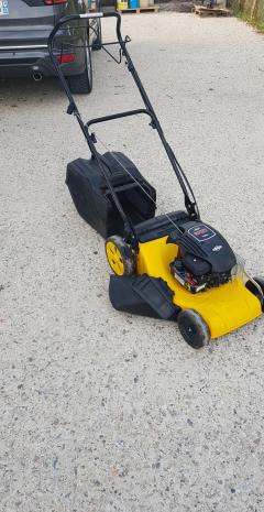 Location : tondeuse Location : tondeuse