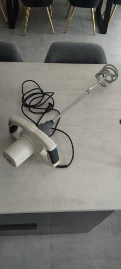 Location : malaxeur Location : malaxeur