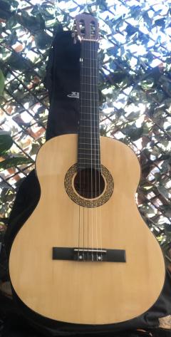 Louer la guitare