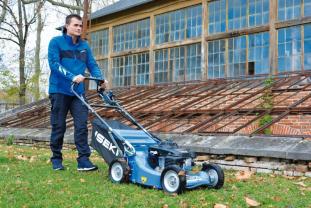 Location : tondeuse Location : tondeuse