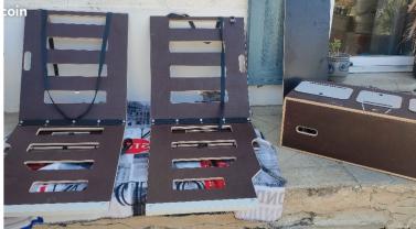 Location : autre Location : autre