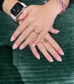 Service : manucure Service : manucure