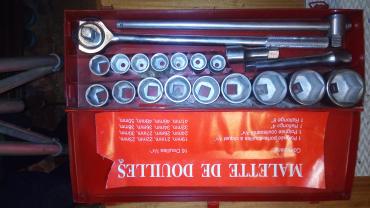 Location : douille Location : douille