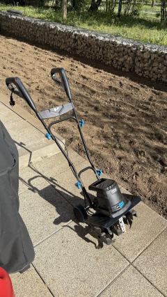 Location : motobineuse Location : motobineuse