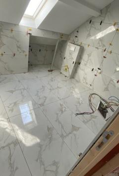 Service : pose de carrelage Service : pose de carrelage